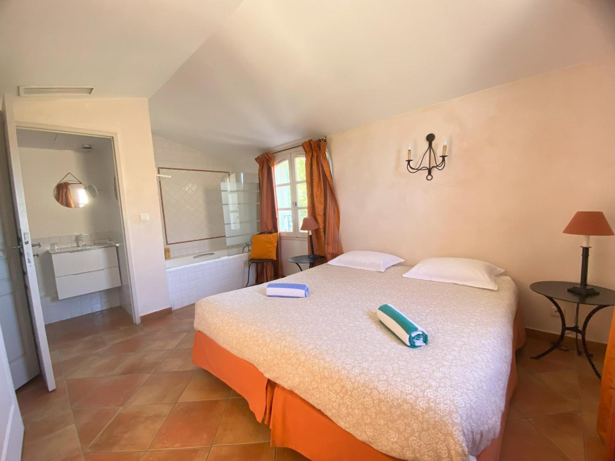 T3 Vue Mer Exceptionnelle Au Domaine Fregate Bandol Saint-Cyr-sur-Mer Exterior foto